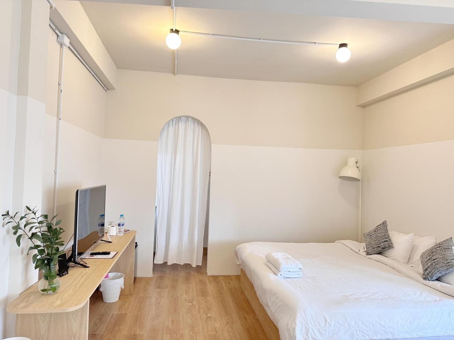 La Moon House Hotell Salaya Eksteriør bilde
